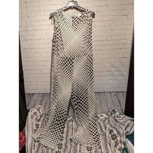 Nikki Poulos stretchy wide-legged jumpsuit 2x